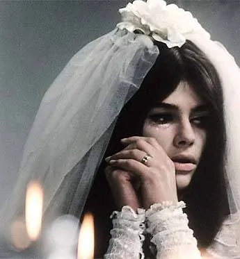 Валерия и неделя чудес (1970) в хорошем качестве через торрент Валерия и неделя чудес (1970) фильм в хорошем качестве через торрент