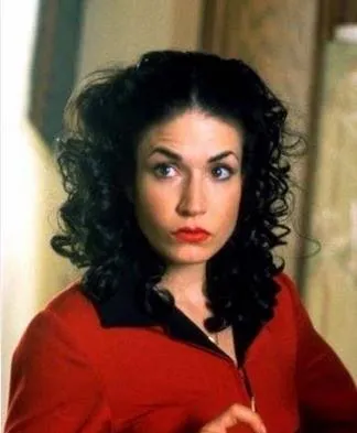 Запекшаяся кровь (1996) через торрент бесплатно Запекшаяся кровь (1996) фильм через торрент бесплатно