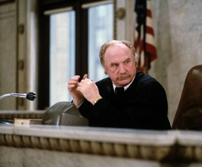 Правосудие для всех (1979) в хорошем качестве через торрент Правосудие для всех (1979) фильм в хорошем качестве через торрент