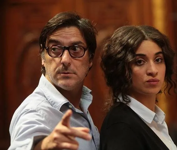 Блестяще (2017) через торрент бесплатно Блестяще (2017) фильм через торрент бесплатно