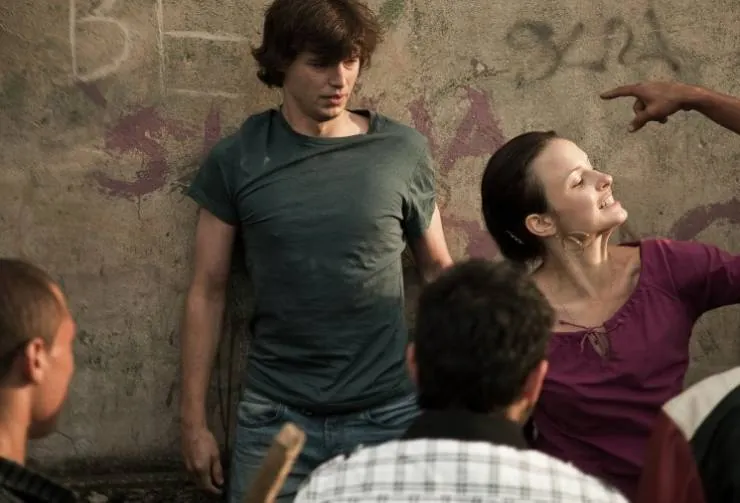 Не стыдясь (2012) через торрент бесплатно Не стыдясь (2012) фильм через торрент бесплатно