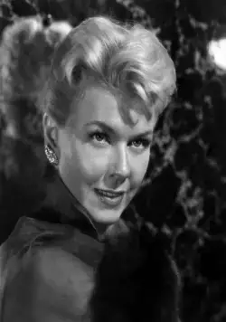 Человек, который слишком много знал (1955) через торрент бесплатно Человек, который слишком много знал (1955) фильм через торрент бесплатно