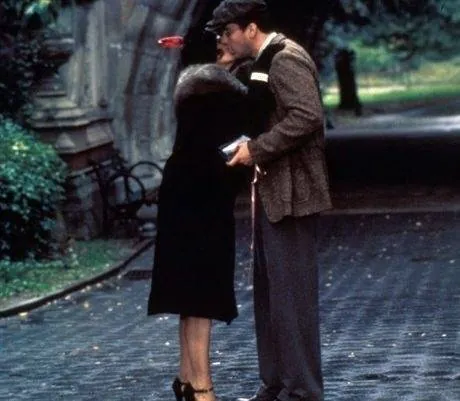 Пули над Бродвеем (1994) через торрент бесплатно Пули над Бродвеем (1994) фильм через торрент бесплатно