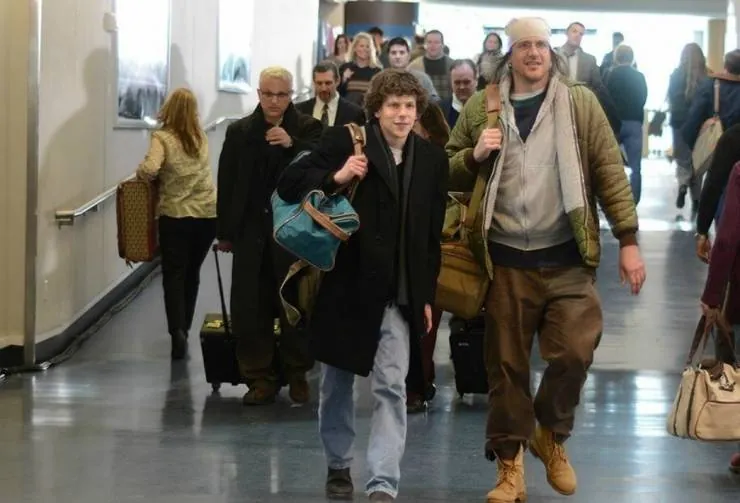 Конец тура (2015) в хорошем качестве через торрент Конец тура (2015) фильм в хорошем качестве через торрент