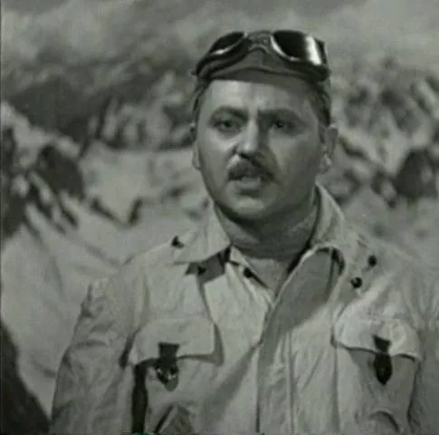 Юность командиров (1939) через торрент бесплатно Юность командиров (1939) фильм через торрент бесплатно