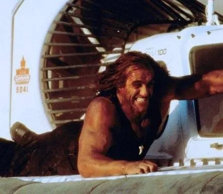 Нападение на Остров Дьявола (1997) через торрент бесплатно Нападение на Остров Дьявола (1997) фильм через торрент бесплатно