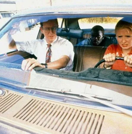 Автомобиль-беглец (1996) через торрент бесплатно Автомобиль-беглец (1996) фильм через торрент бесплатно