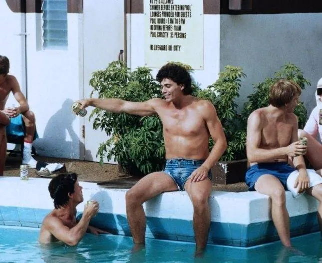 Весенние каникулы (1983) через торрент бесплатно Весенние каникулы (1983) фильм через торрент бесплатно