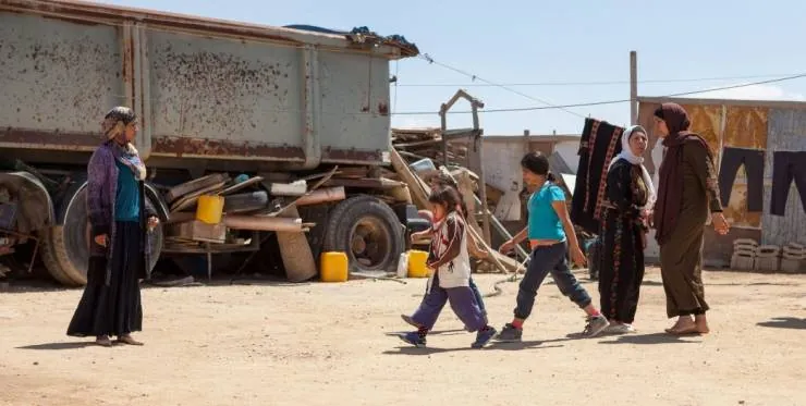 Песчаная буря (2016) через торрент бесплатно Песчаная буря (2016) фильм через торрент бесплатно