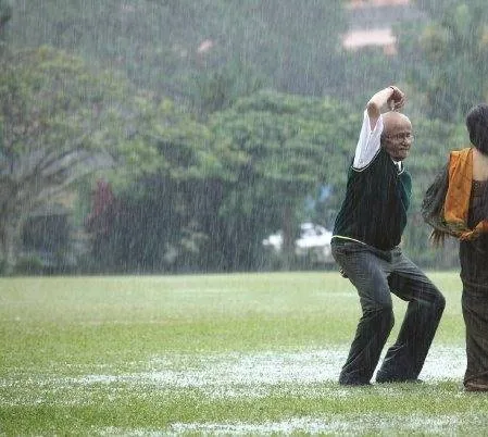 Папочка (2009) через торрент бесплатно Папочка (2009) фильм через торрент бесплатно