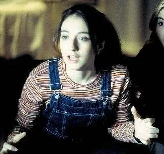 Счастливая девочка (2001) через торрент бесплатно Счастливая девочка (2001) фильм через торрент бесплатно