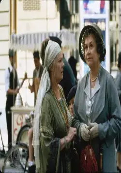 Чай с Муссолини (1999) через торрент бесплатно Чай с Муссолини (1999) фильм через торрент бесплатно