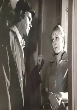 Девушка и Гранд (1982) через торрент скачать Девушка и Гранд (1982) фильм через торрент скачать