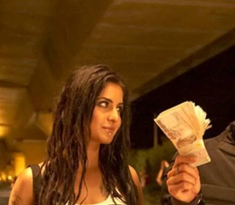 Голубая бездна (2009) в хорошем качестве через торрент Голубая бездна (2009) фильм в хорошем качестве через торрент