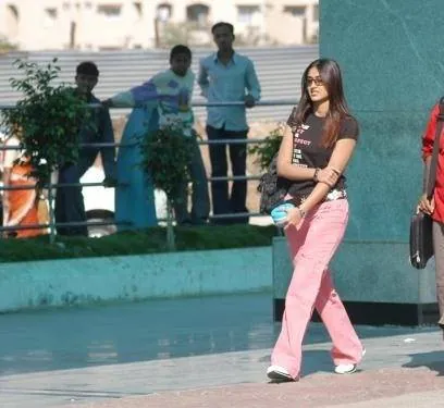 Вооружен и очень опасен (2006) через торрент бесплатно Вооружен и очень опасен (2006) фильм через торрент бесплатно