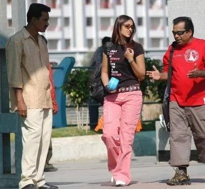 Вооружен и очень опасен (2006) в хорошем качестве через торрент Вооружен и очень опасен (2006) фильм в хорошем качестве через торрент