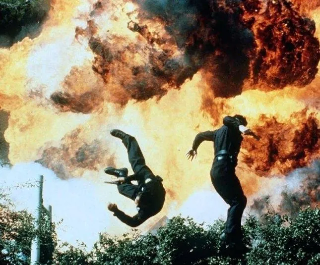 Судный день (1999) через торрент бесплатно Судный день (1999) фильм через торрент бесплатно