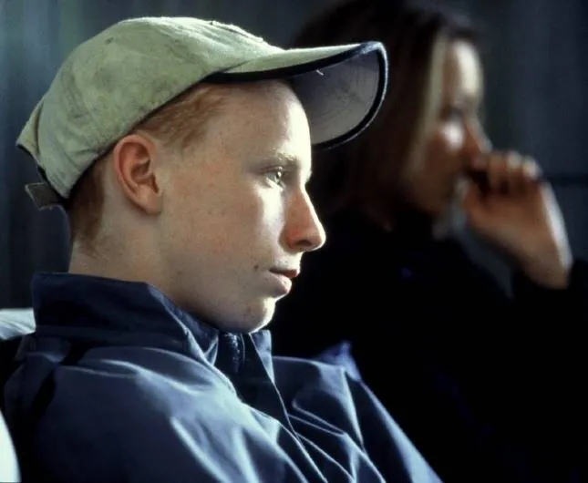 Милые шестнадцать лет (2002) через торрент бесплатно Милые шестнадцать лет (2002) фильм через торрент бесплатно