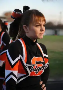 Сквозь тьму (2011) в хорошем качестве через торрент Сквозь тьму (2011) фильм в хорошем качестве через торрент