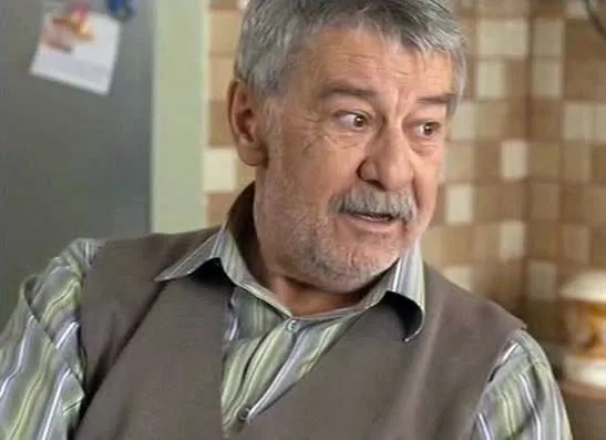 Торговый центр (2013) через торрент бесплатно Торговый центр (2013) сериал через торрент бесплатно