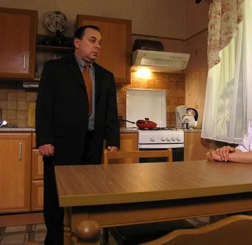 Пять минут до метро (2006) через торрент бесплатно Пять минут до метро (2006) сериал через торрент бесплатно