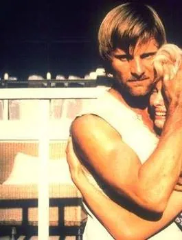 Темный полдень (1995) через торрент бесплатно Темный полдень (1995) фильм через торрент бесплатно