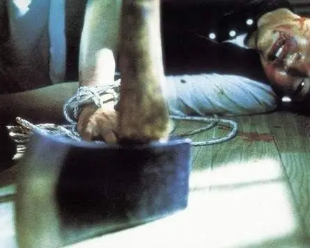 Кровавый пляж (2000) через торрент бесплатно Кровавый пляж (2000) фильм через торрент бесплатно