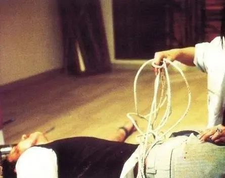 Кровавый пляж (2000) в хорошем качестве через торрент Кровавый пляж (2000) фильм в хорошем качестве через торрент