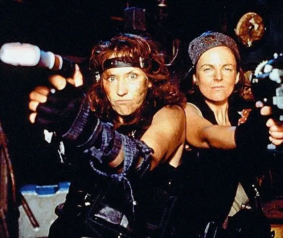 Красный карлик (1988) в хорошем качестве через торрент Красный карлик (1988) сериал в хорошем качестве через торрент