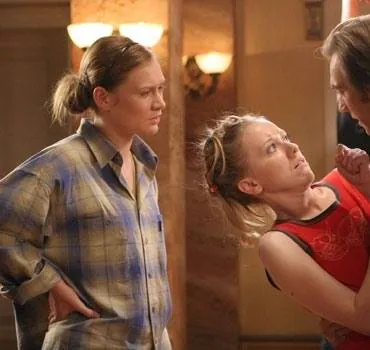 Все смешалось в доме (2006) в хорошем качестве через торрент Все смешалось в доме (2006) сериал в хорошем качестве через торрент