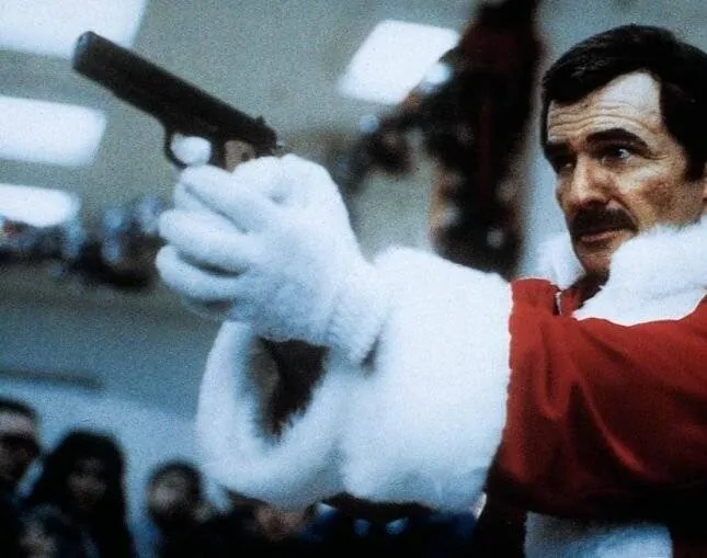 олицейский по найму (1987) через торрент скачать олицейский по найму (1987) фильм через торрент скачать