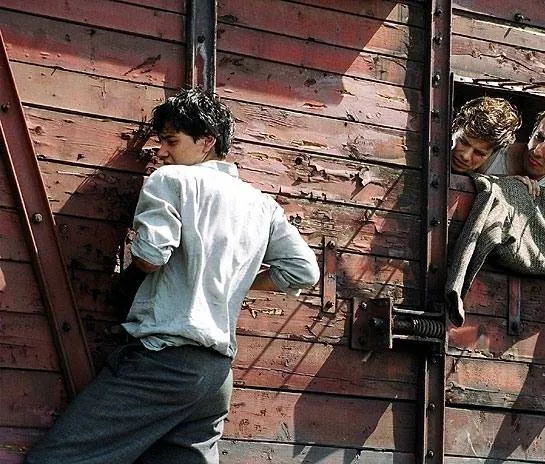 Последнее движение руки (2006) в хорошем качестве через торрент Последнее движение руки (2006) фильм в хорошем качестве через торрент