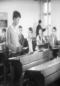 Мост (1959) через торрент бесплатно Мост (1959) фильм через торрент бесплатно