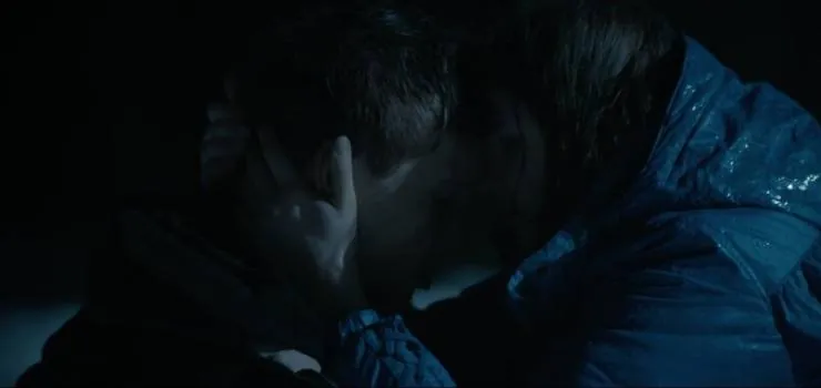 Про снежинки (2019) через торрент бесплатно Про снежинки (2019) фильм через торрент бесплатно