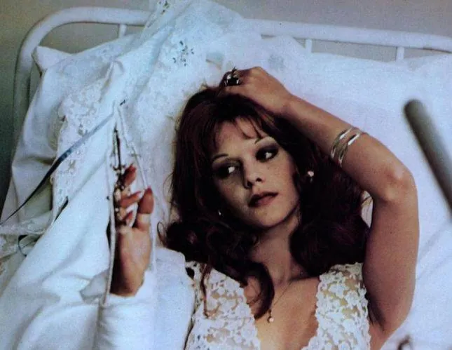 Белый, красный и... (1972) в хорошем качестве через торрент Белый, красный и... (1972) фильм в хорошем качестве через торрент