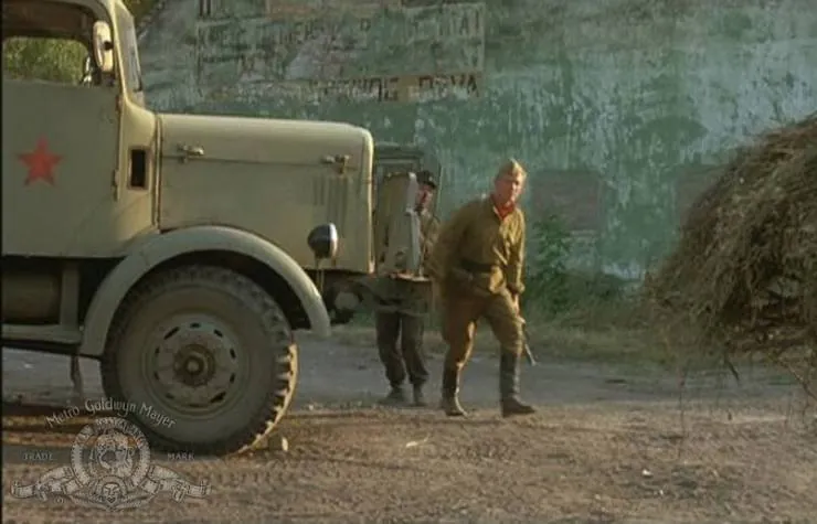 Колеса страха (1987) через торрент скачать Колеса страха (1987) фильм через торрент скачать