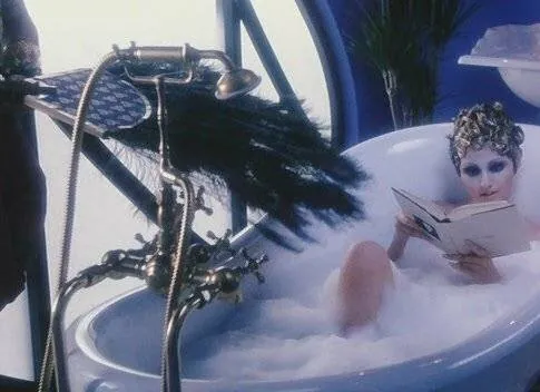 Идиот (1999) через торрент скачать Идиот (1999) фильм через торрент скачать