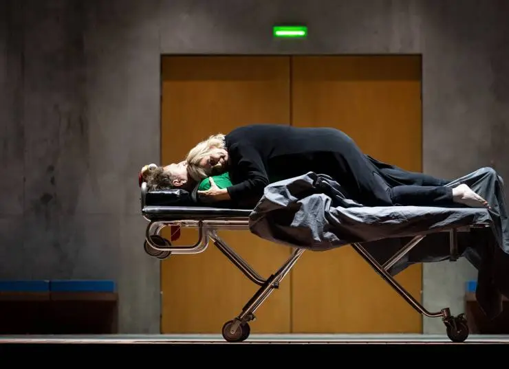 Гибель богов (2022) через торрент бесплатно Гибель богов (2022) фильм через торрент бесплатно