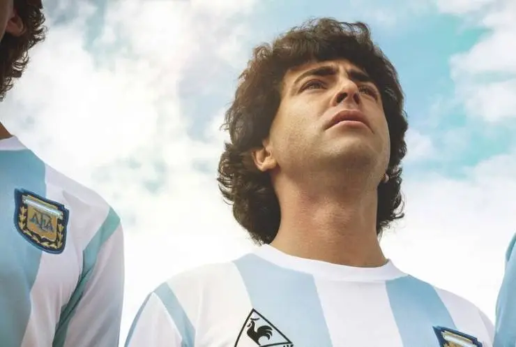 Марадона: Благословенная мечта (2019) через торрент скачать Марадона: Благословенная мечта (2019) сериал через торрент скачать