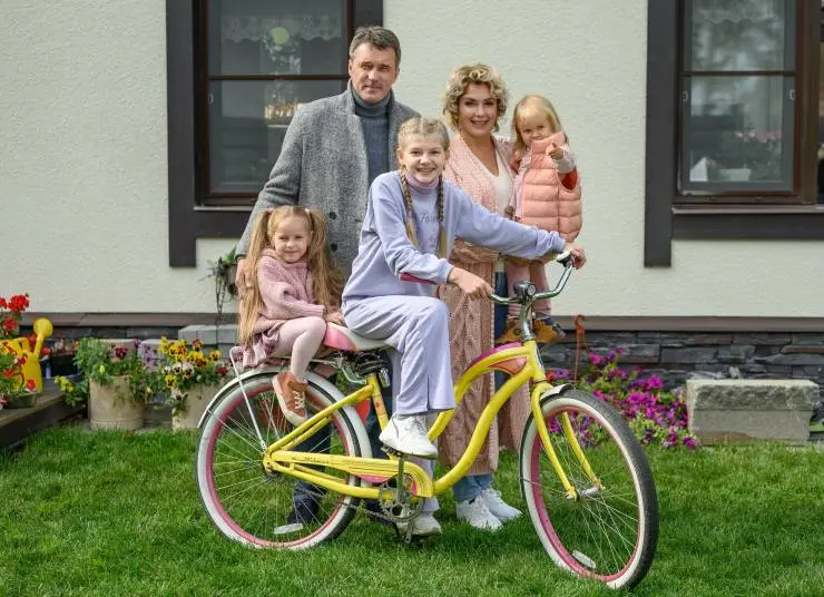 Анна медиум (2020) в хорошем качестве через торрент Анна медиум (2020) сериал в хорошем качестве через торрент