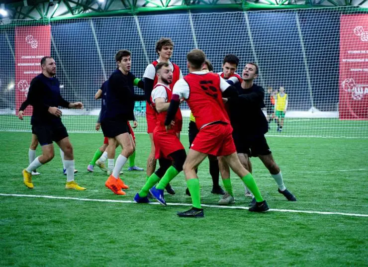 Теория больших денег (2023) в хорошем качестве через торрент Теория больших денег (2023) сериал в хорошем качестве через торрент