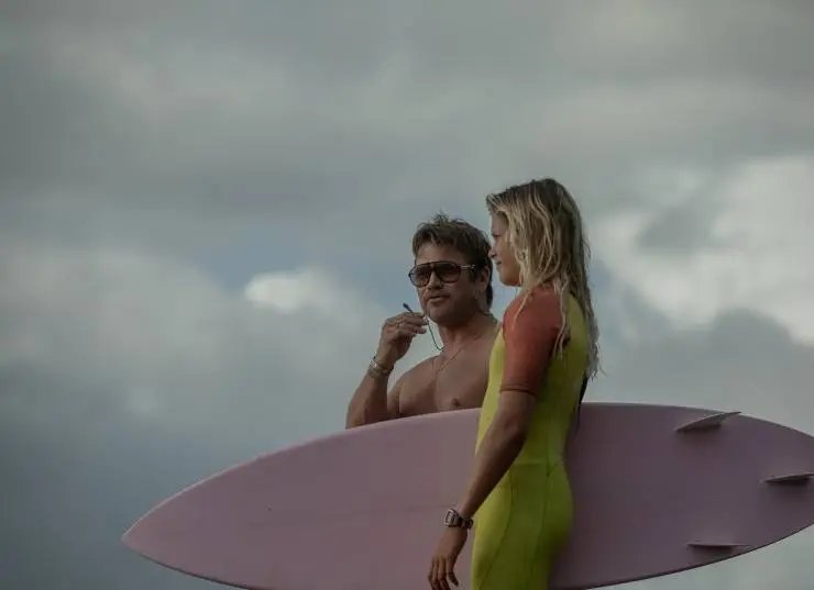 Бегущие за волной (2022) через торрент бесплатно Бегущие за волной (2022) фильм через торрент бесплатно