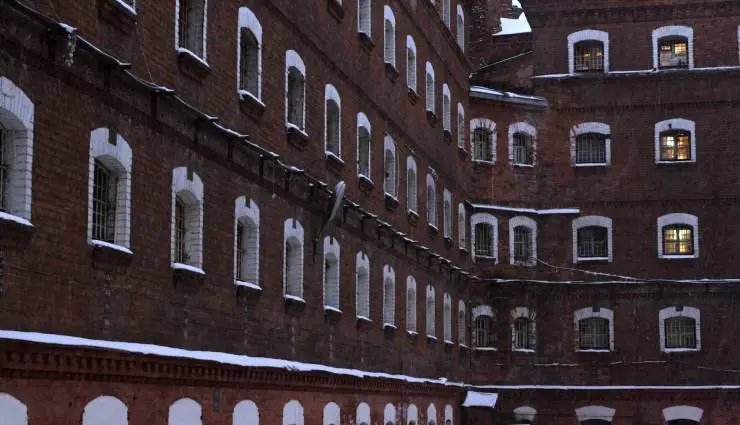 Кресты (2020) через торрент бесплатно Кресты (2020) фильм через торрент бесплатно