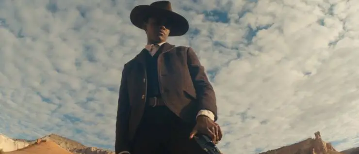 В окружении (2023) через торрент бесплатно В окружении (2023) фильм через торрент бесплатно