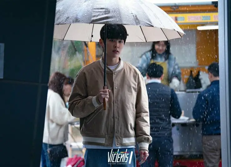 Идеальная семья (2024) через торрент скачать Идеальная семья (2024) сериал через торрент скачать