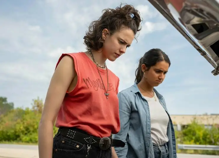 Красотки в бегах (2024) через торрент скачать Красотки в бегах (2024) фильм через торрент скачать