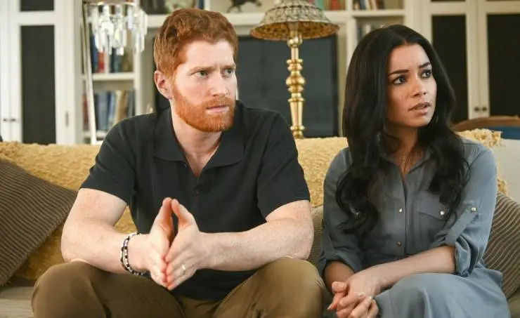 Гарри и Меган: Побег из дворца (2021) через торрент скачать Гарри и Меган: Побег из дворца (2021) фильм через торрент скачать