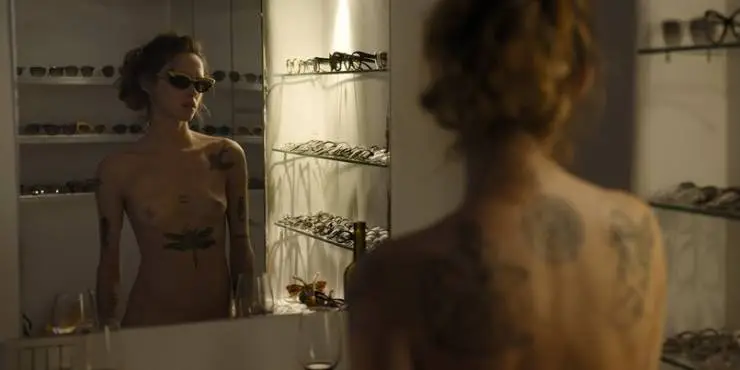 Медея (2021) через торрент скачать Медея (2021) фильм через торрент скачать