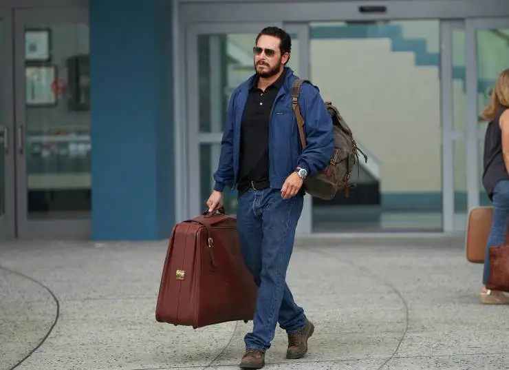 Парни под прикрытием (2022) через торрент скачать Парни под прикрытием (2022) фильм через торрент скачать