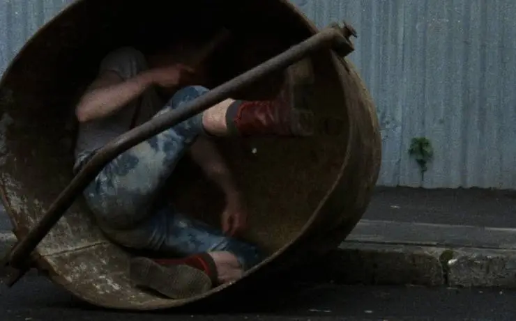 Тем временем (1983) в хорошем качестве через торрент Тем временем (1983) фильм в хорошем качестве через торрент